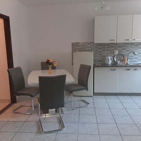 Apartman Curcic كنين المظهر الخارجي الصورة