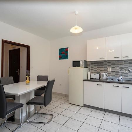 Apartman Curcic كنين المظهر الخارجي الصورة